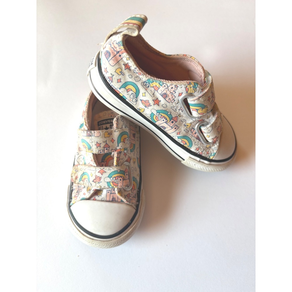 Converse All‎ Star Toddler Girls Size 6 Low Top Sneakers Rainbow Unicorn Castle
